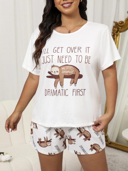 Women’s Plus Size Sloth Print Pajama Set