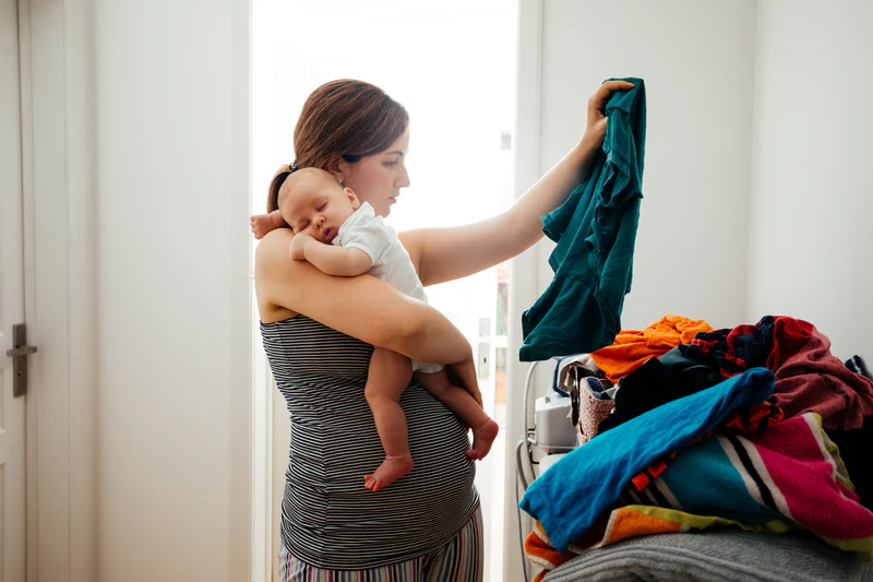 plus-size postpartum wardrobe