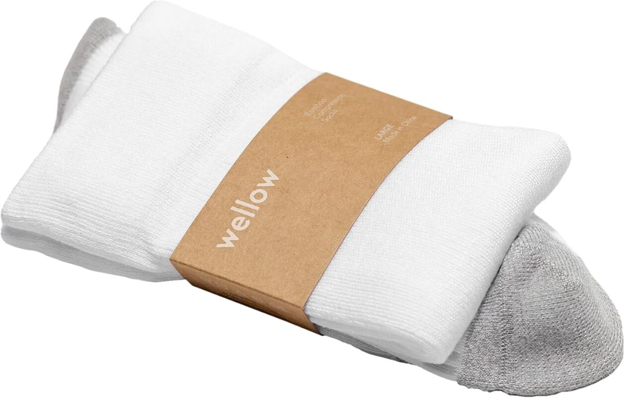 Wellow bamboo compression socks